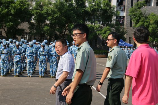 1569417214806071726.jpg 观训练实地.jpg
