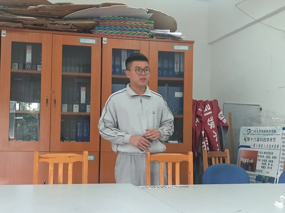 1552909353859058296.jpg 演讲比赛.jpg