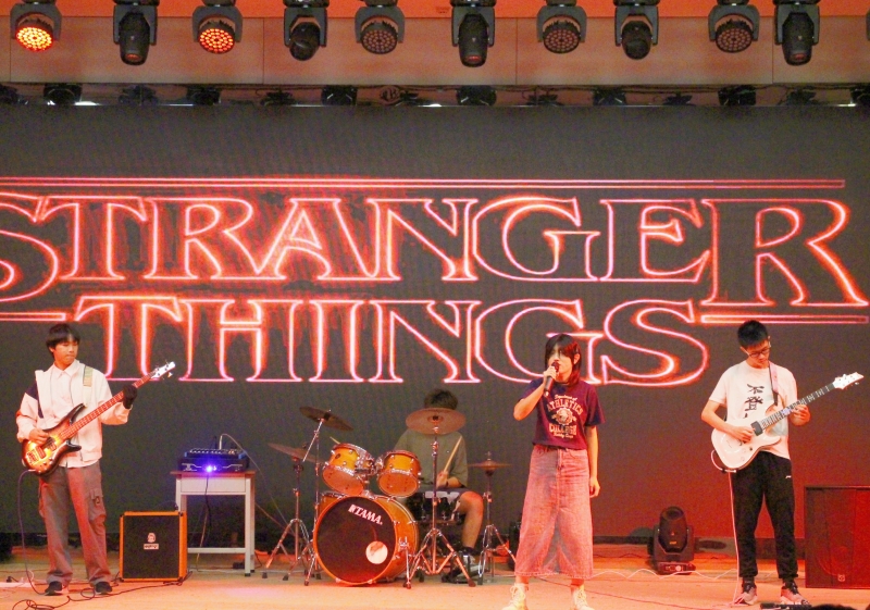 band队演唱.jpg band队演唱.jpg