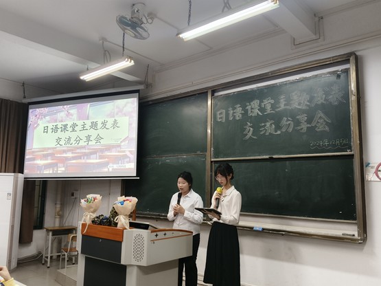 图1活动现场.jpg