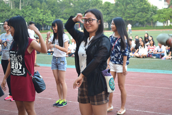 图2.学生的出彩表演.jpg
