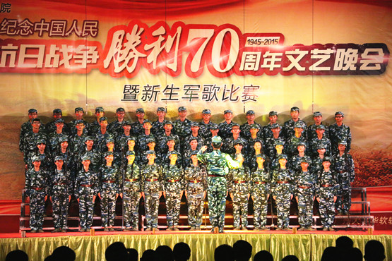 图5军歌汇演,我们还代表系唱了属于我们的歌声.jpg