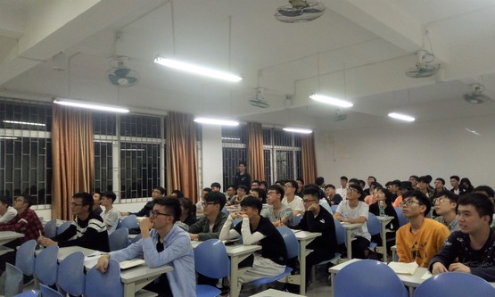 1554206332211007248.jpg 图3:电子系党校培训现场.jpg