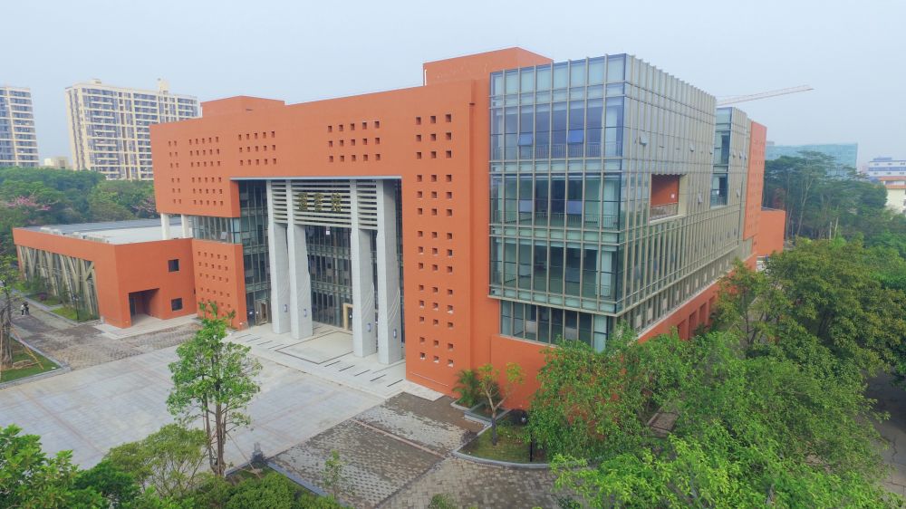 1619614936129873.jpg 华软图书馆.JPG