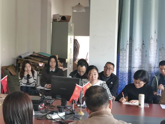 说明: C:\Users\Administrator\Desktop\2月27日至3月8日\【系内动态】电子系开展教师工作会议\王淑晓老师进行讲解.jpg