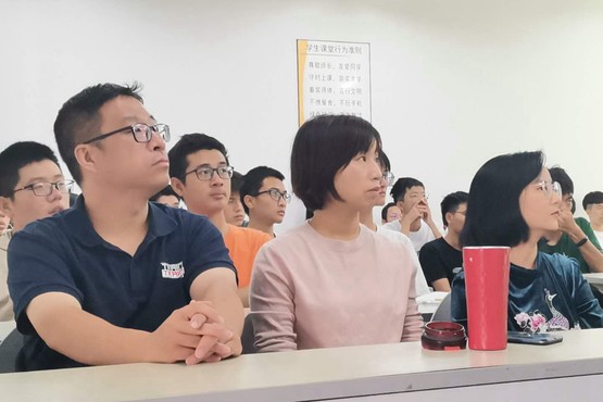1605188825851049717.jpg 到场嘉宾4.jpg